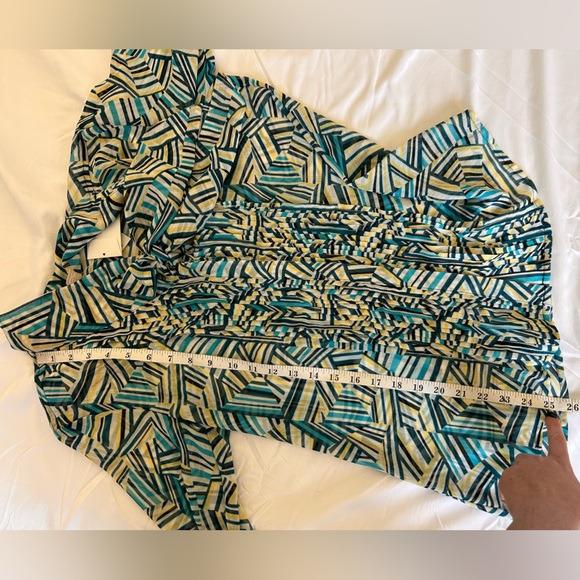 NWT Banana Republic sheer Blue Green 3/4 Sleeve blouse front Bow Lightweight M - Picture 6 of 13